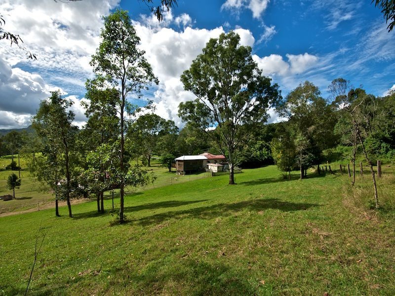 118 Lamington National Park Rd, Canungra QLD 4275