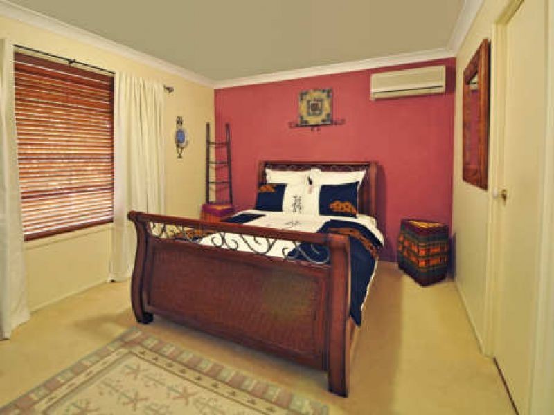 8 Jabiru Place, Bellbowrie QLD 4070