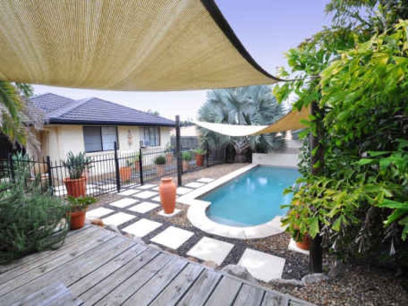 8 Jabiru Place, Bellbowrie QLD 4070