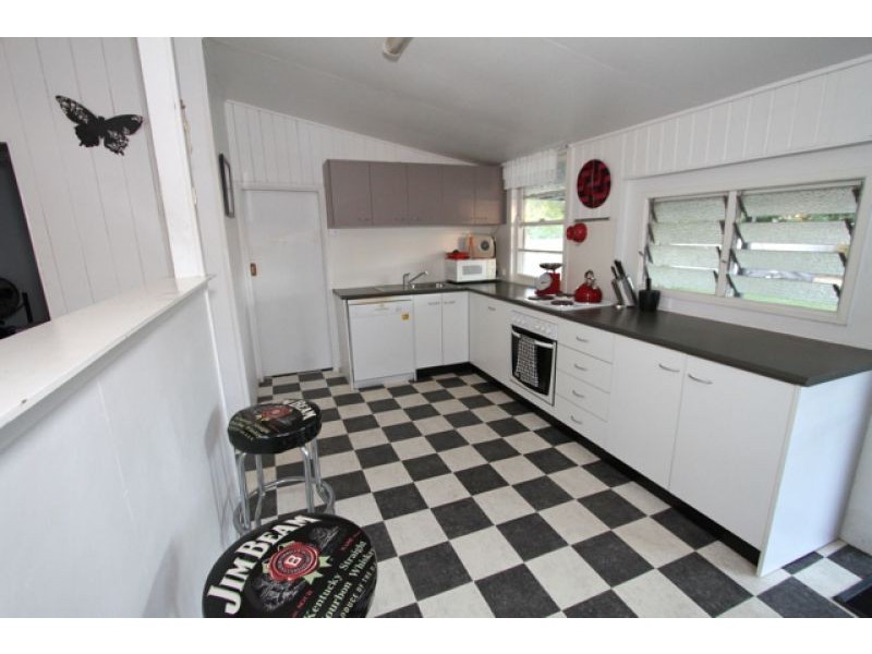 180 Normanhurst Rd, Boondall QLD 4034