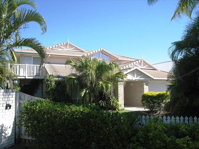 12 Nautilus Court, Newport QLD 4020