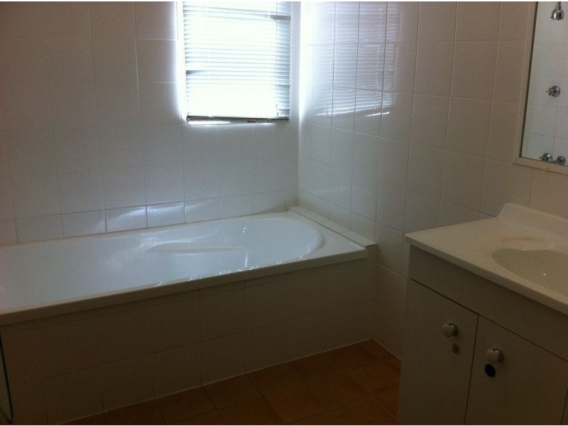 22 Amott Street, Stafford Heights QLD 4053