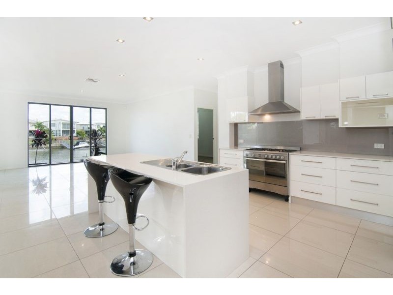 20 Quayside Dr, Helensvale QLD 4212