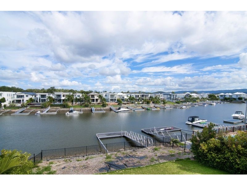 20 Quayside Dr, Helensvale QLD 4212