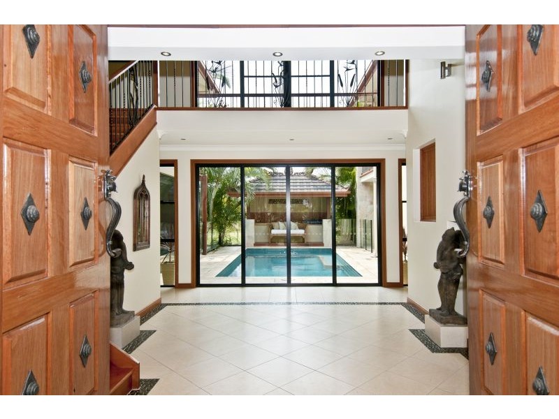 6 Riverside, Windaroo QLD 4207