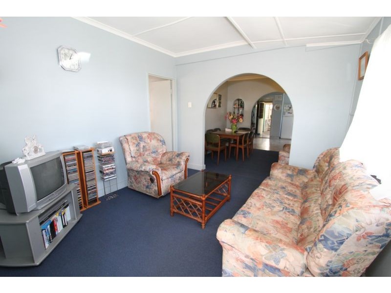 27 Weaber Street, Clontarf QLD 4019