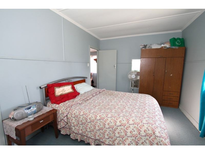 27 Weaber Street, Clontarf QLD 4019