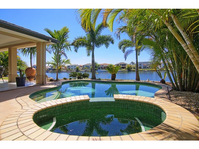 13 Windchimes Way, Helensvale QLD 4212