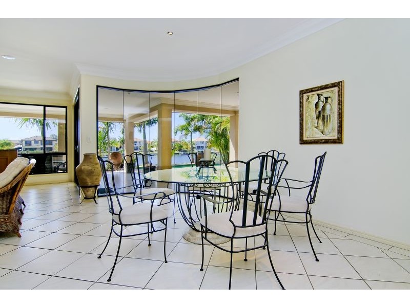 13 Windchimes Way, Helensvale QLD 4212