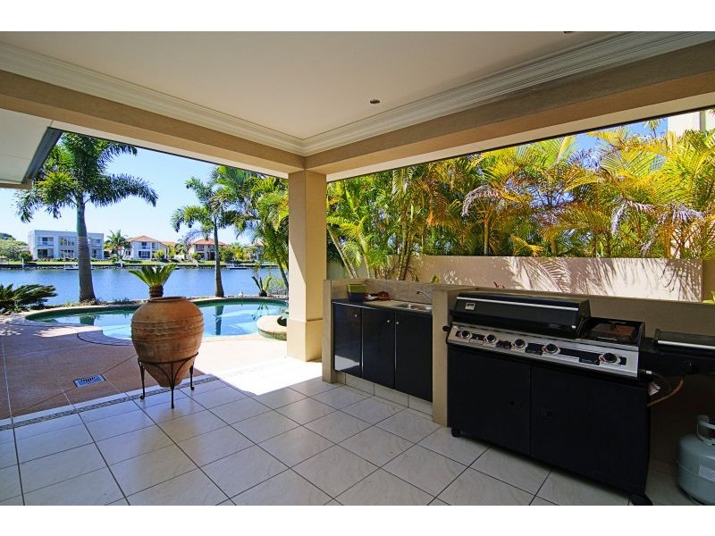 13 Windchimes Way, Helensvale QLD 4212