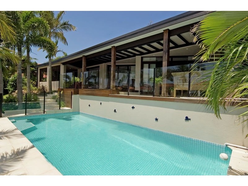1033 Rosebank Way, Hope Island QLD 4212