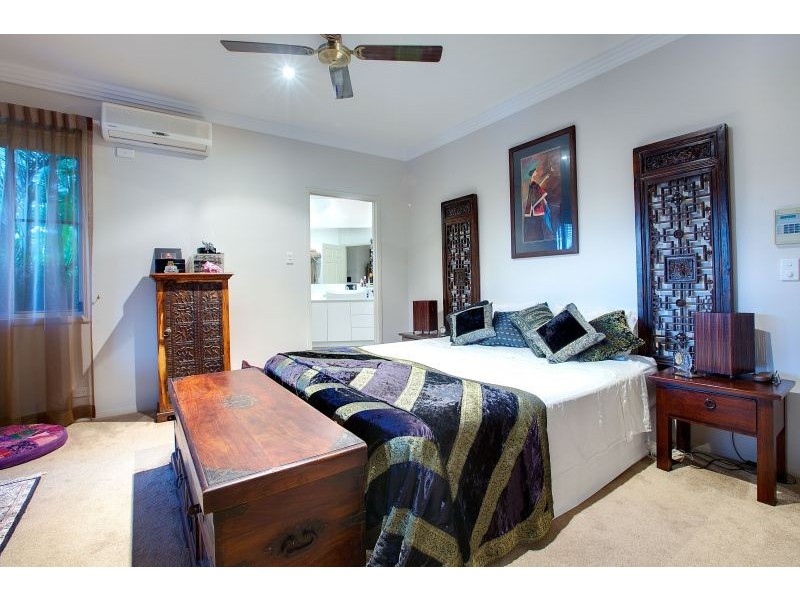 1033 Rosebank Way, Hope Island QLD 4212