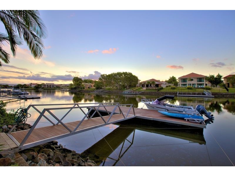 1033 Rosebank Way, Hope Island QLD 4212