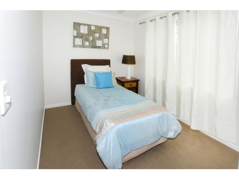 1/57 Hibiscus Circuit, Fitzgibbon QLD 4018