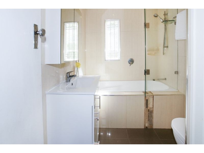 20 Hurley Street, Keperra QLD 4054