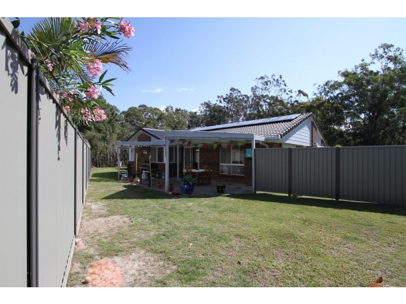 49 Trafalgar Drive, Kippa-ring QLD 4021