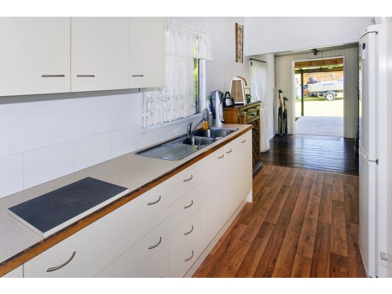 22 Alice Street, Clontarf QLD 4019