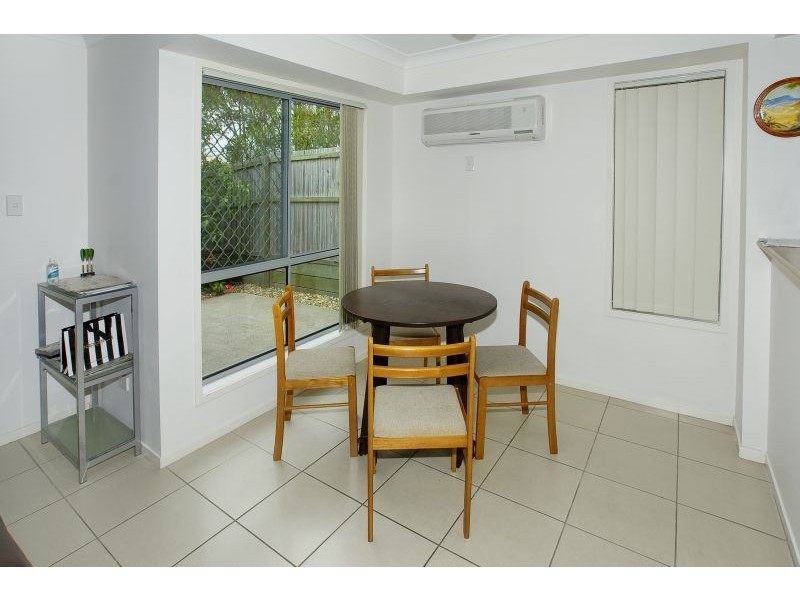 2/113 Castle Hill Drive, Murrumba Downs QLD 4503