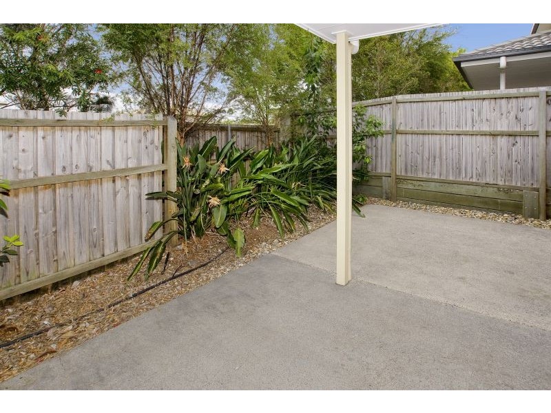 2/113 Castle Hill Drive, Murrumba Downs QLD 4503
