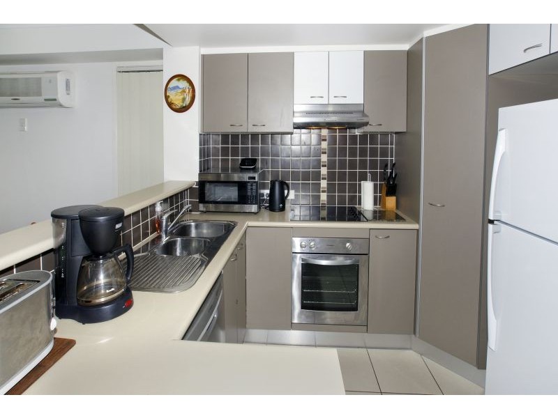 2/113 Castle Hill Drive, Murrumba Downs QLD 4503