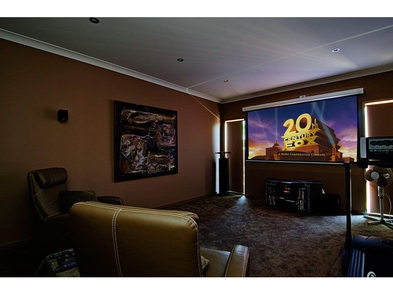 Hope Island QLD 4212