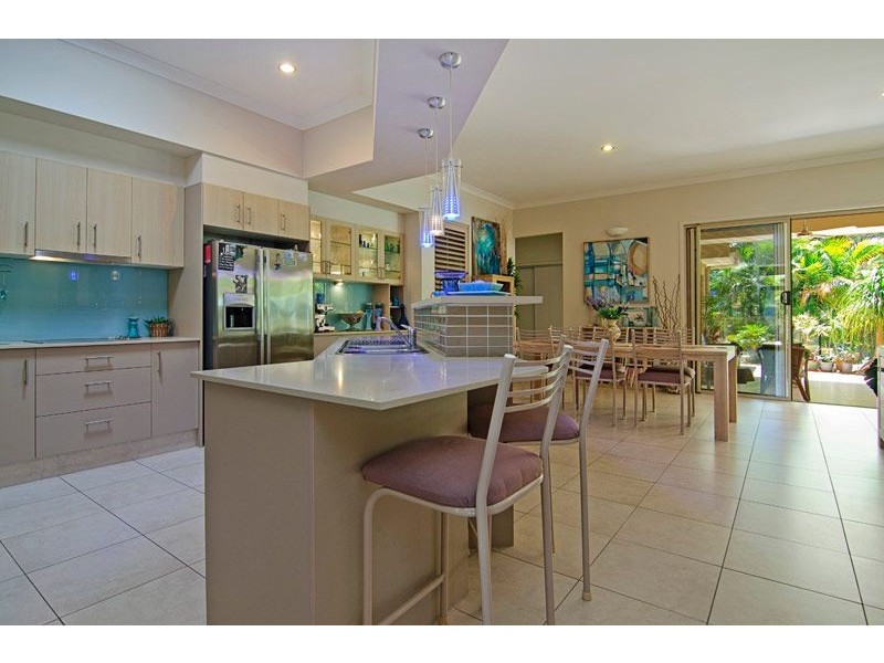 Hope Island QLD 4212