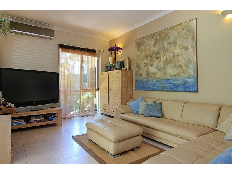 Hope Island QLD 4212