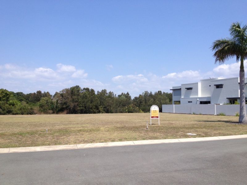 7613 Fairway Bvd, Hope Island QLD 4212
