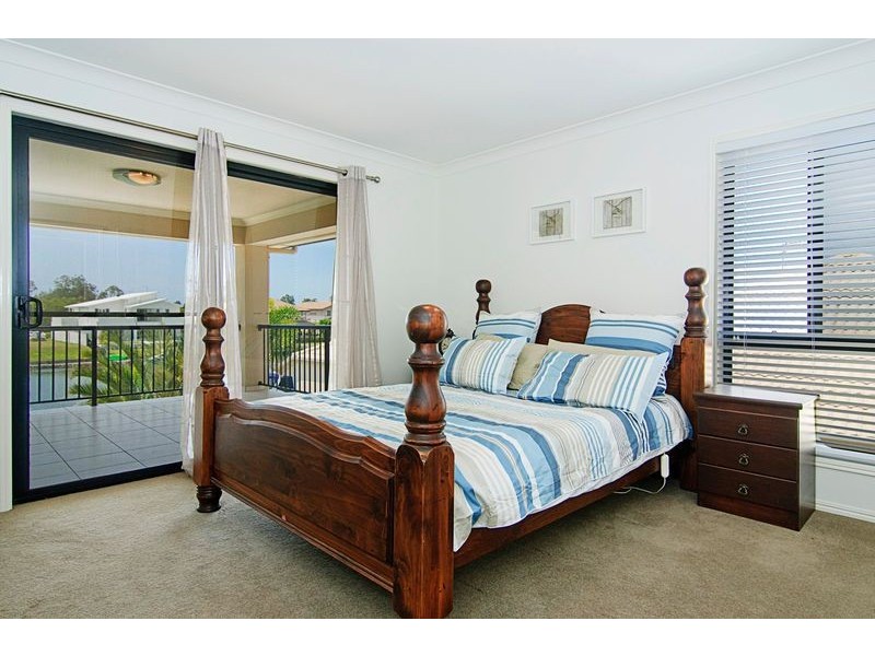 11 Mandolin Ave, Helensvale QLD 4212