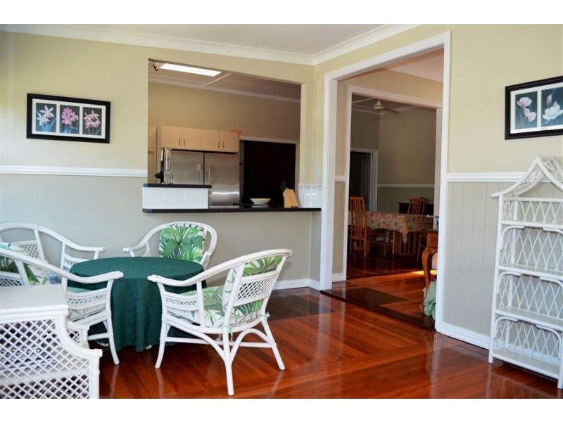 24 Rock Street, Scarborough QLD 4020