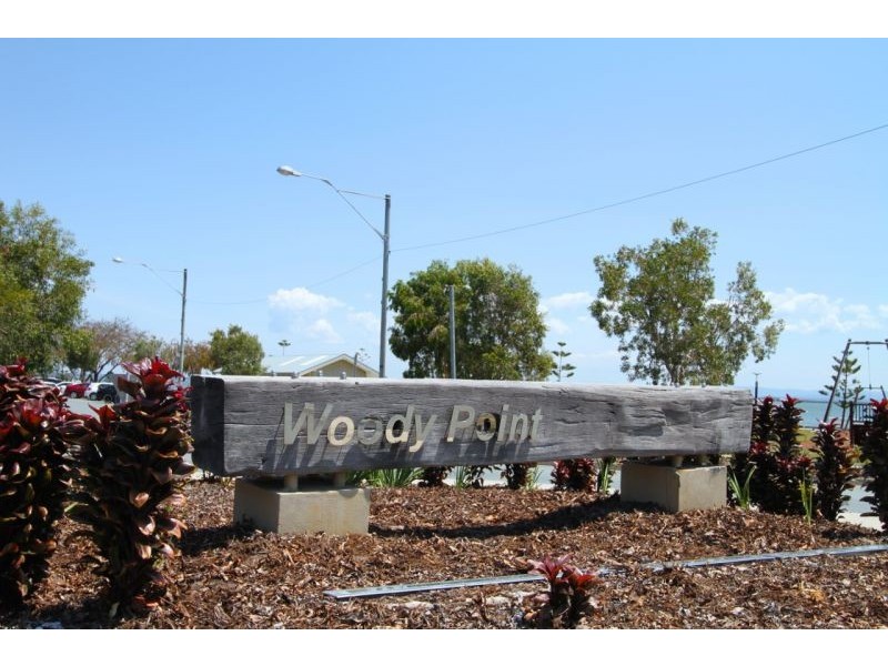 13-17 Caroline St, Woody Point QLD 4019