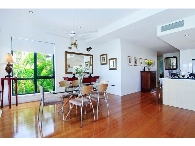 6031 Lucerne Ct, Hope Island QLD 4212