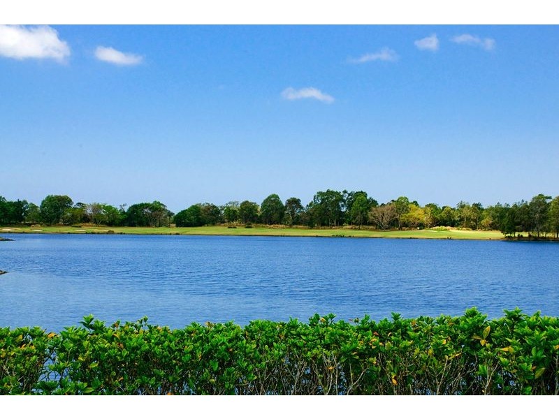 6031 Lucerne Ct, Hope Island QLD 4212