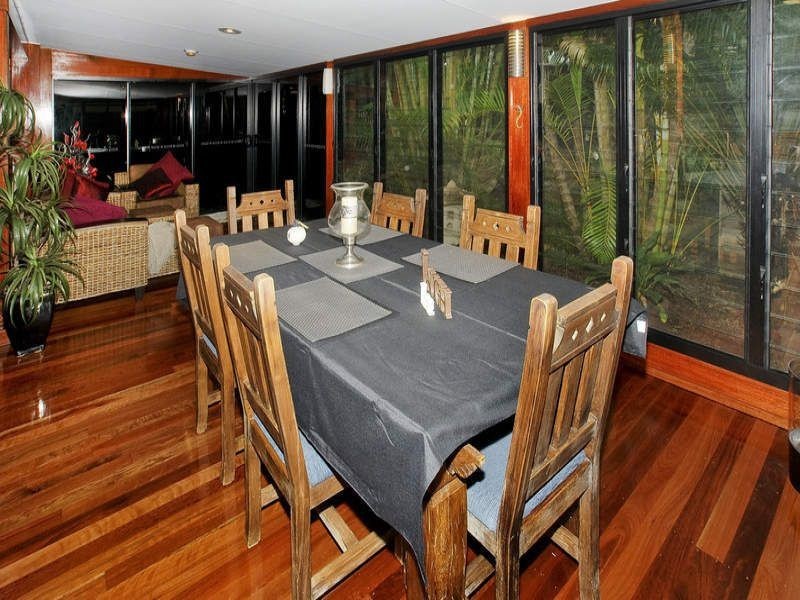 8 Forester Place, Kallangur QLD 4503