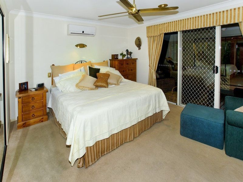 8 Forester Place, Kallangur QLD 4503