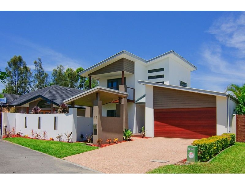 17 The Close, Helensvale QLD 4212