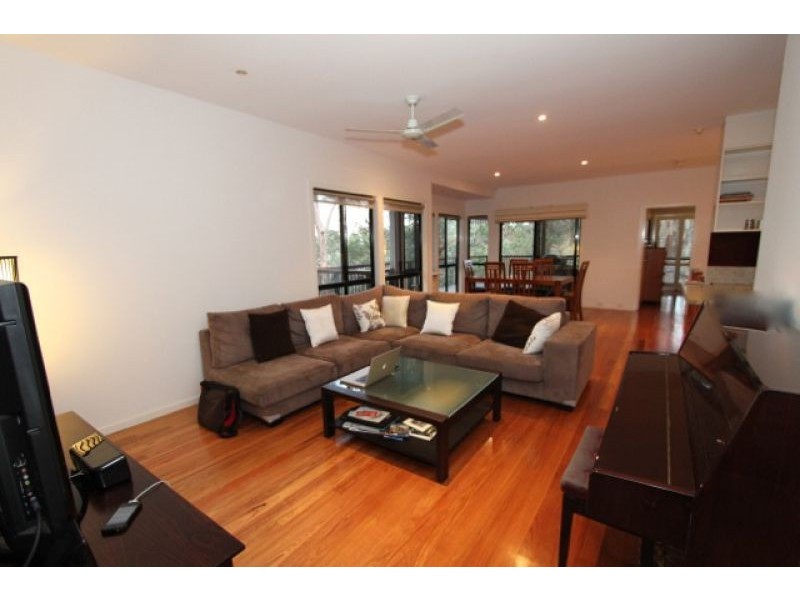 317 Birdwood Tce, Toowong QLD 4066