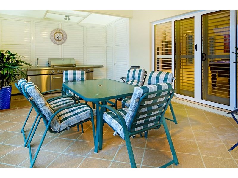 72 The Peninsula, Helensvale QLD 4212