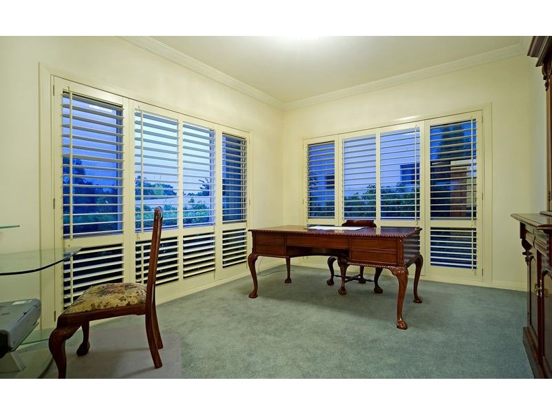 72 The Peninsula, Helensvale QLD 4212