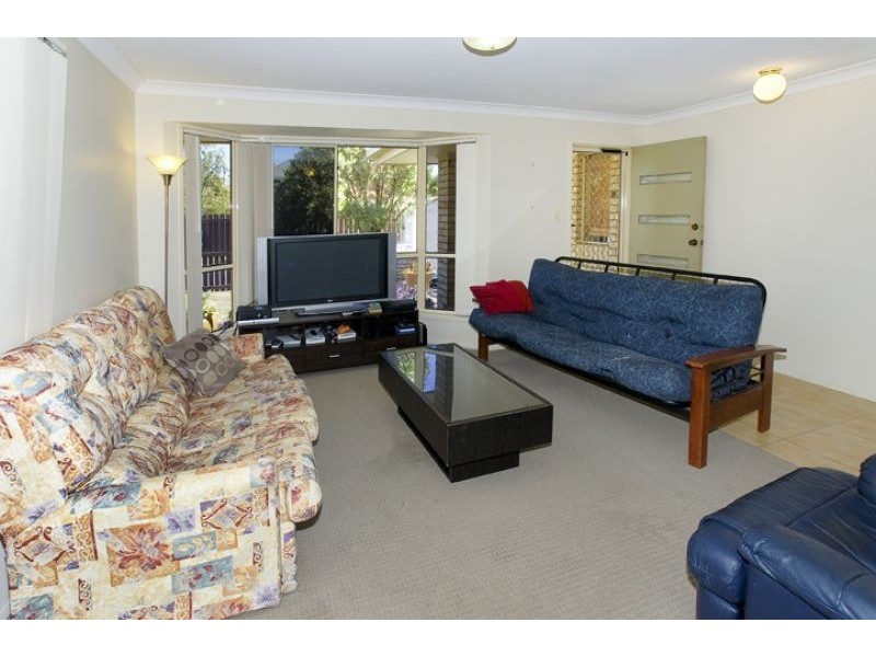 1 Camdre Court, Cleveland QLD 4163