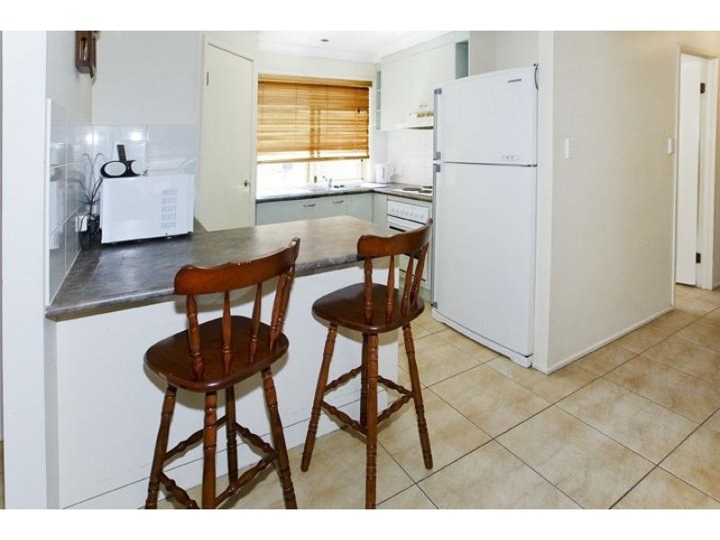 1 Camdre Court, Cleveland QLD 4163