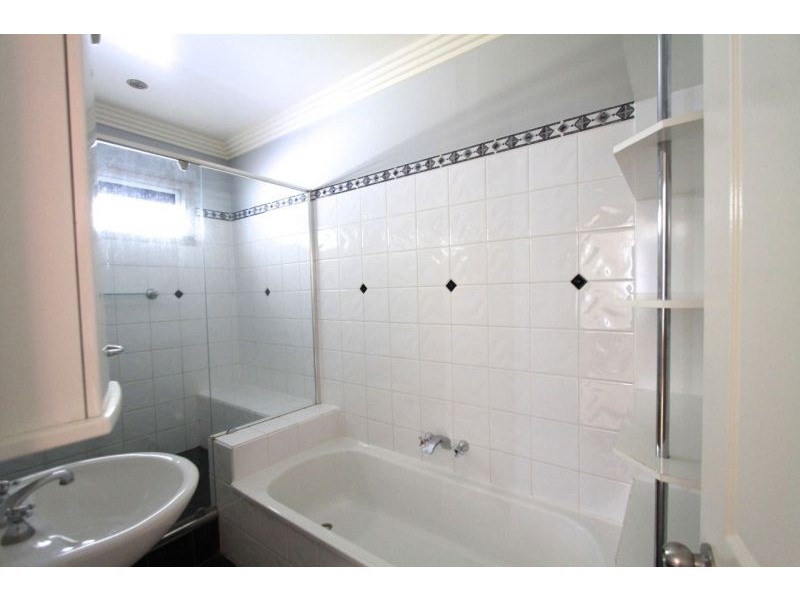 49 Palmtree Avenue, Scarborough QLD 4020