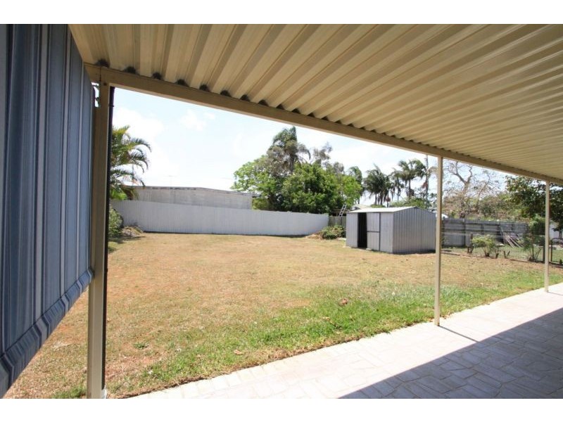 49 Palmtree Avenue, Scarborough QLD 4020