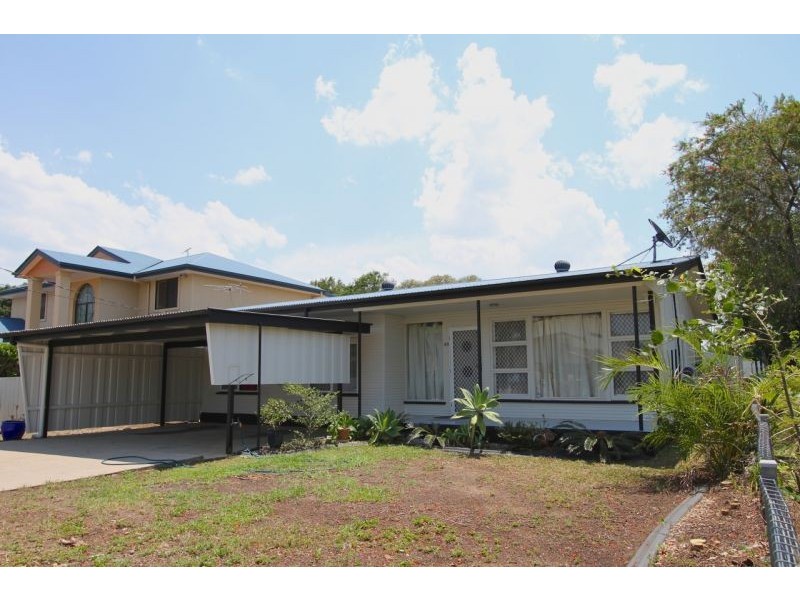 49 Palmtree Avenue, Scarborough QLD 4020