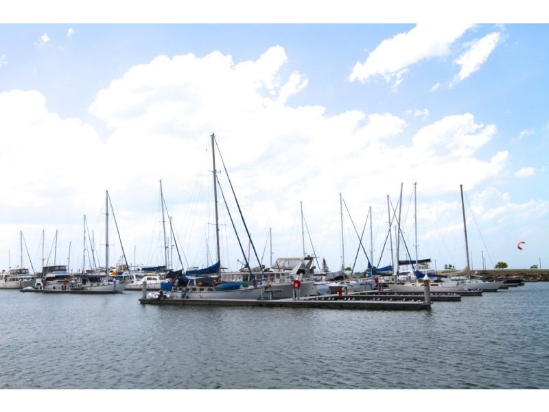 49 Palmtree Avenue, Scarborough QLD 4020