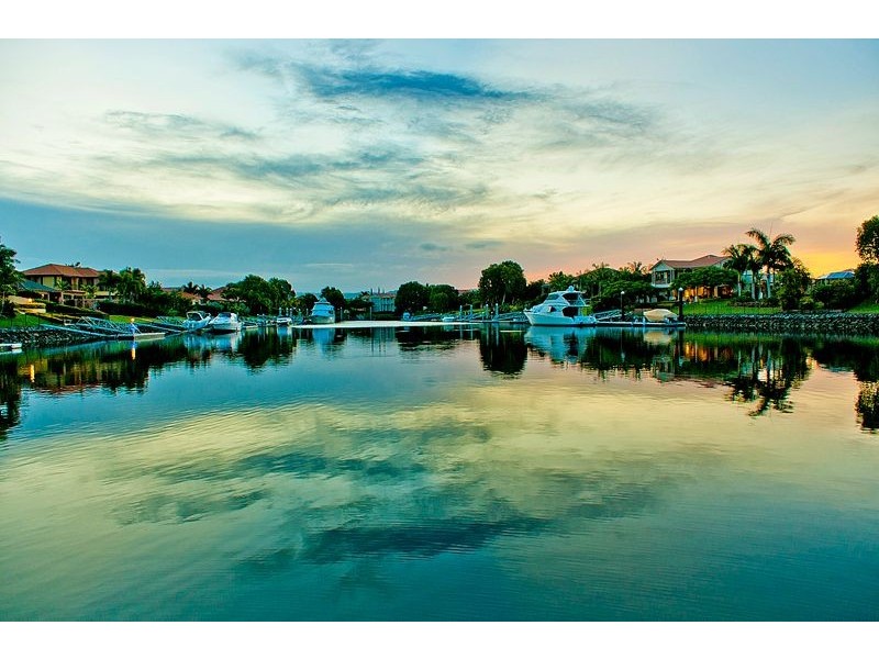 1050 Rosebank Way, Hope Island QLD 4212