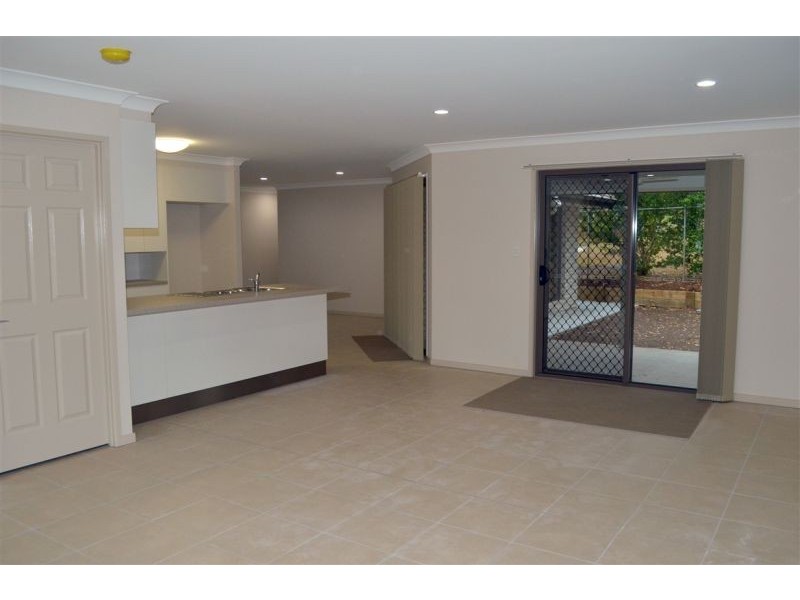 4A Brennan Road, Scarborough QLD 4020