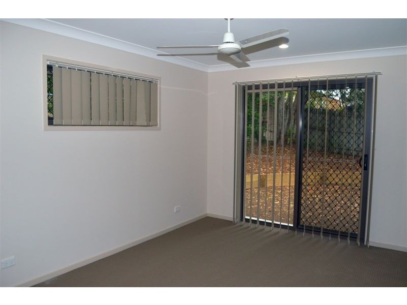 4A Brennan Road, Scarborough QLD 4020