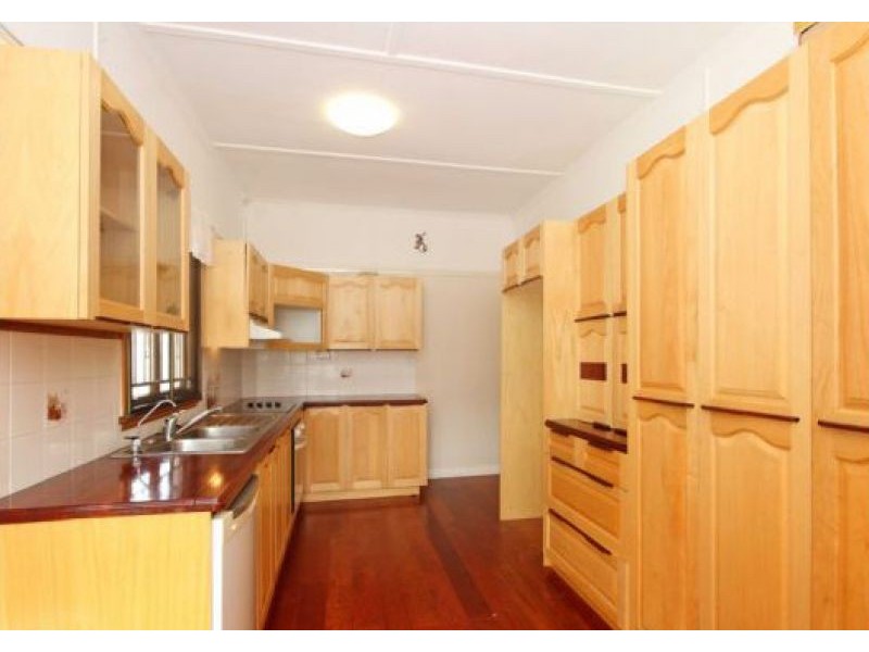 94a Dover Road, Redcliffe QLD 4020