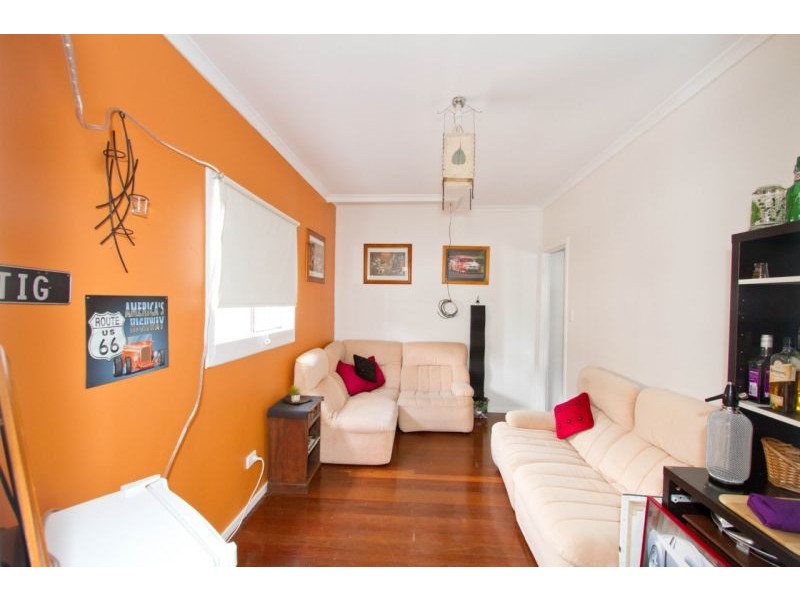11 Savannah Street, Redcliffe QLD 4020